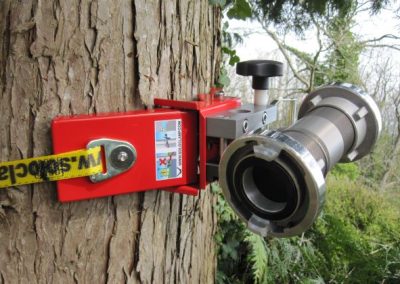Red Soloclamp with Storz couplings on large tree 1